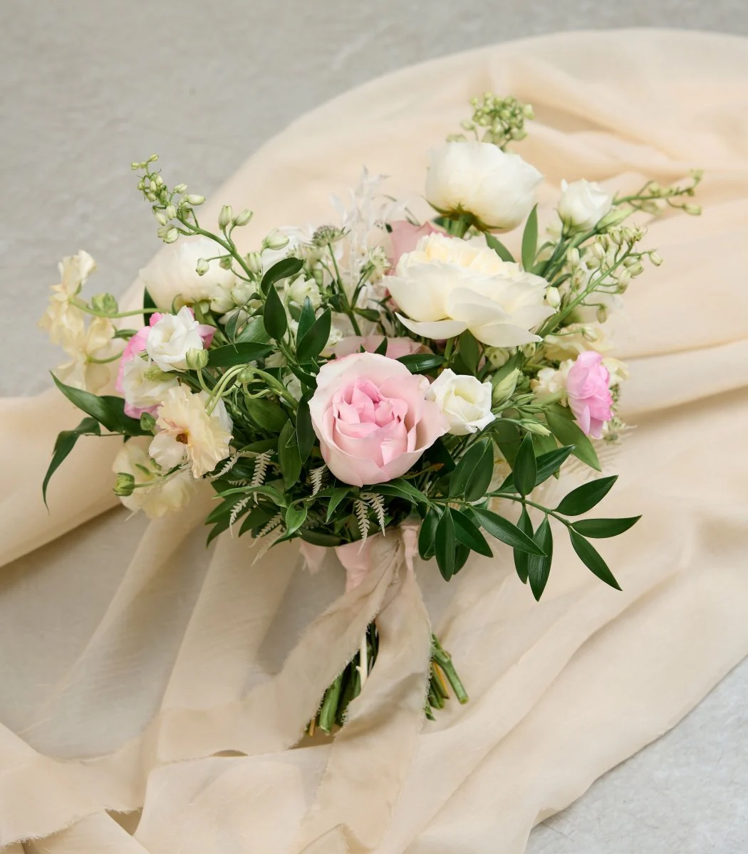 Bridal Bouquet Avant Garde Blush & Ivory