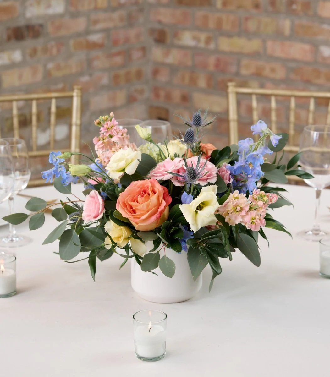 Centerpiece Avant Garde Colorful