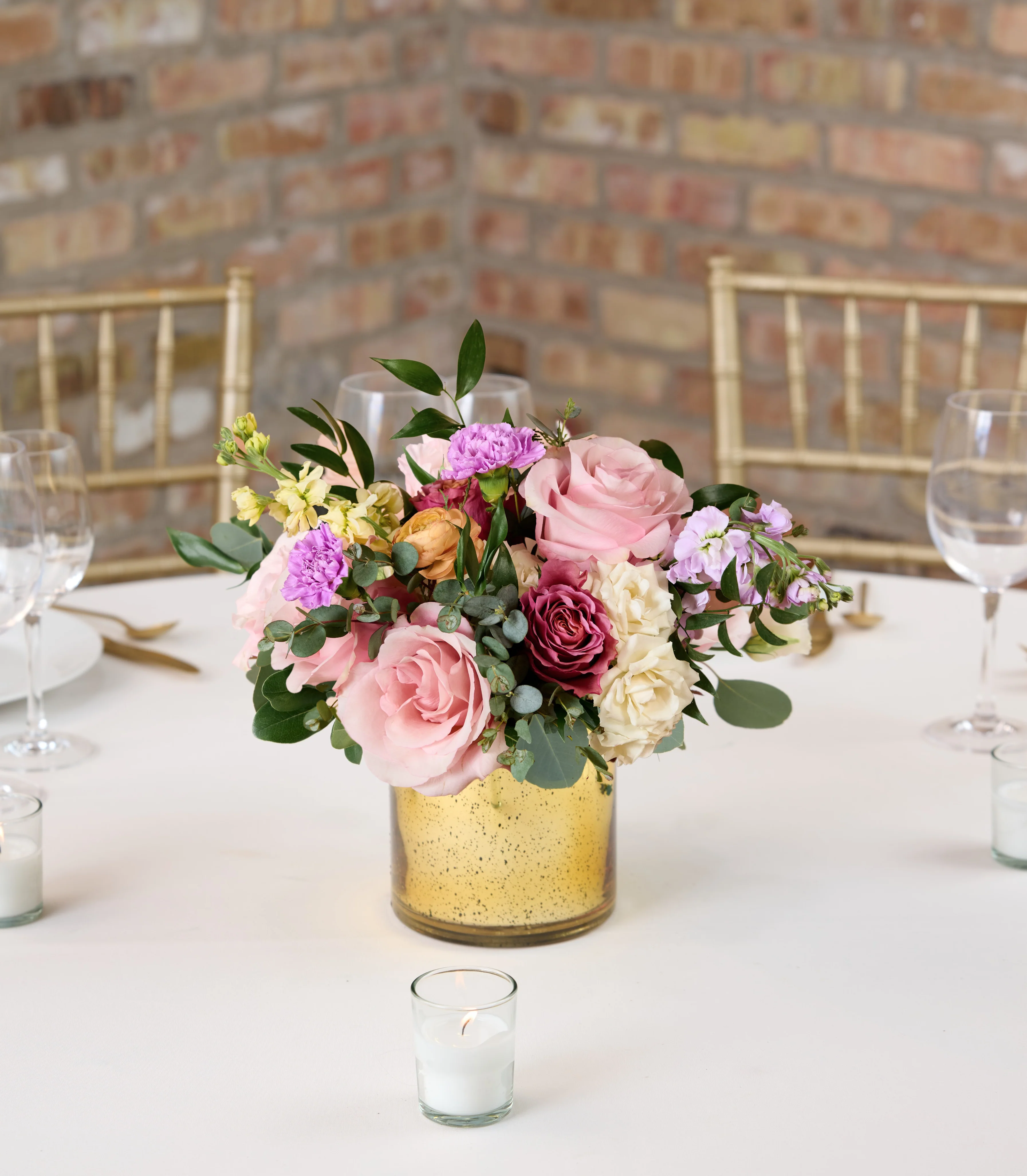 Centerpiece Seasonal Meadow - Image 8