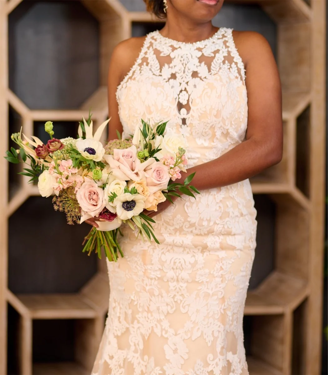 Bridal Bouquet Lush Tan & Neutral - Image 3