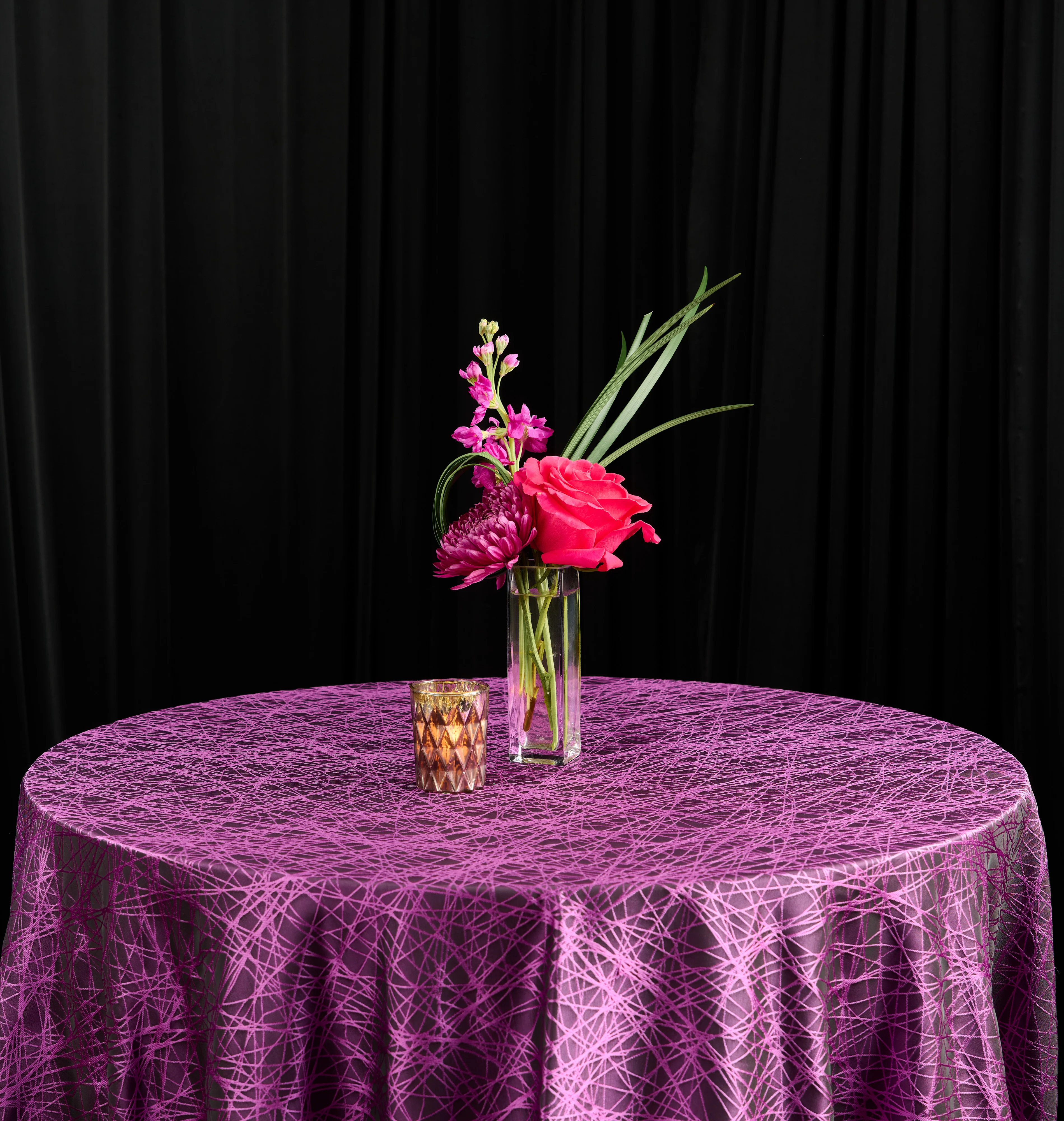 Modern Bud Vase - Image 6