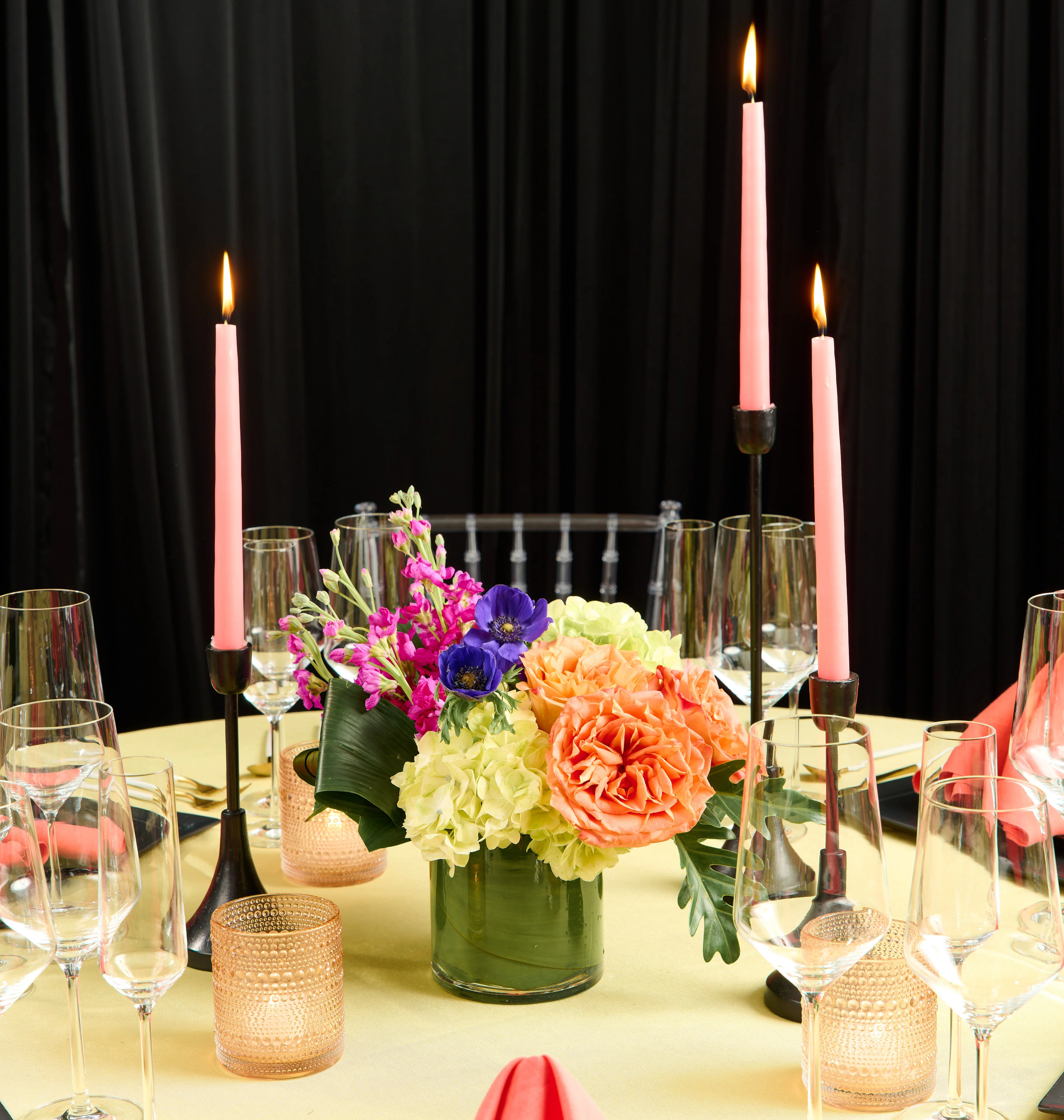 Modern Small Centerpiece - Image 6