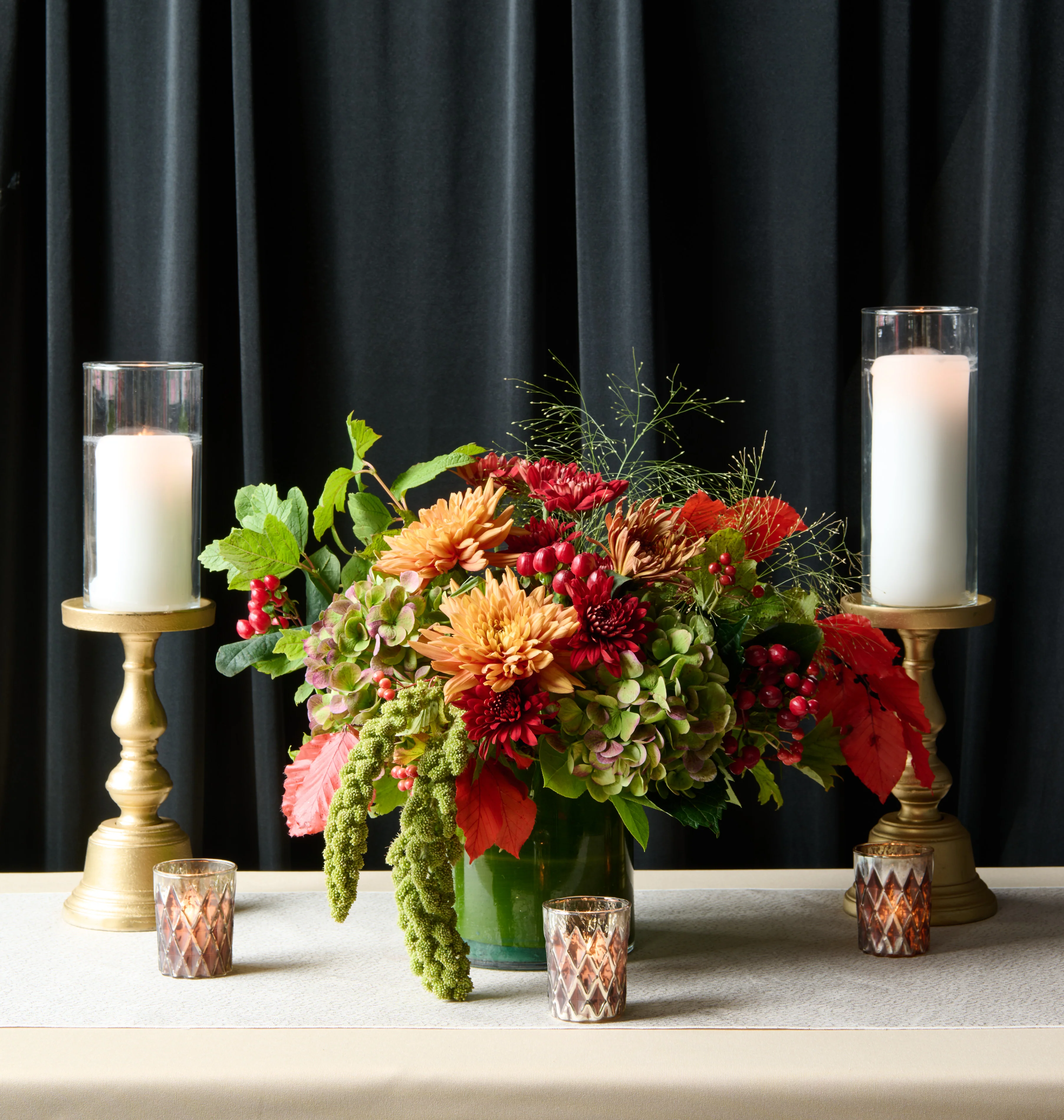 Seasonal Large Centerpiece - Image 11